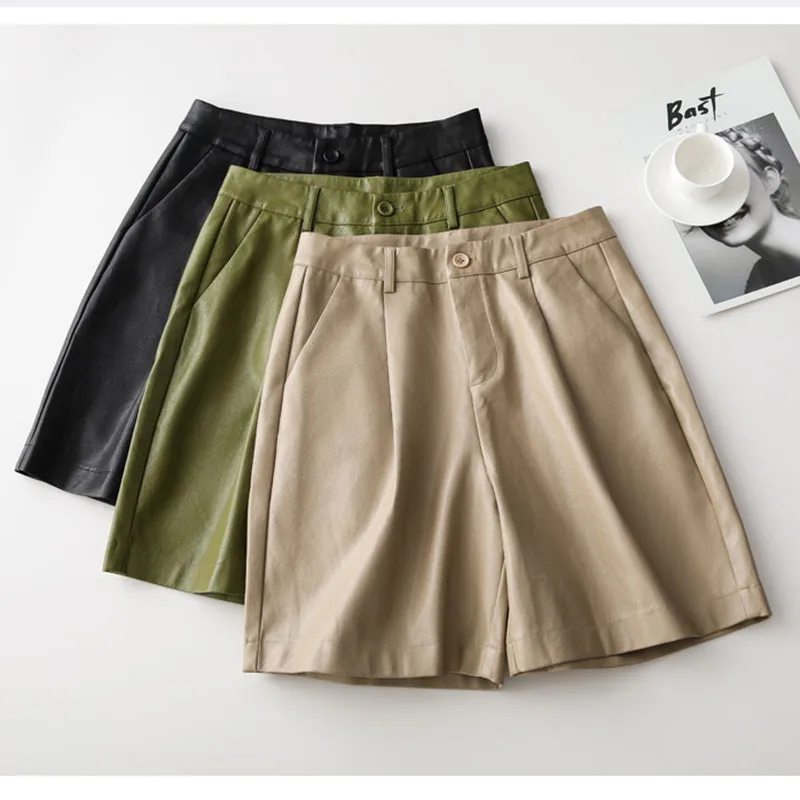 Amy Fashion - Back Buttons Fashion PU Leather Shorts