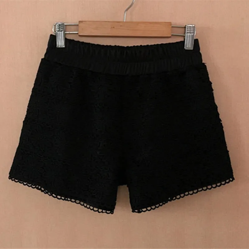 Amy Fashion - Elastic High Waist Lace Shorts