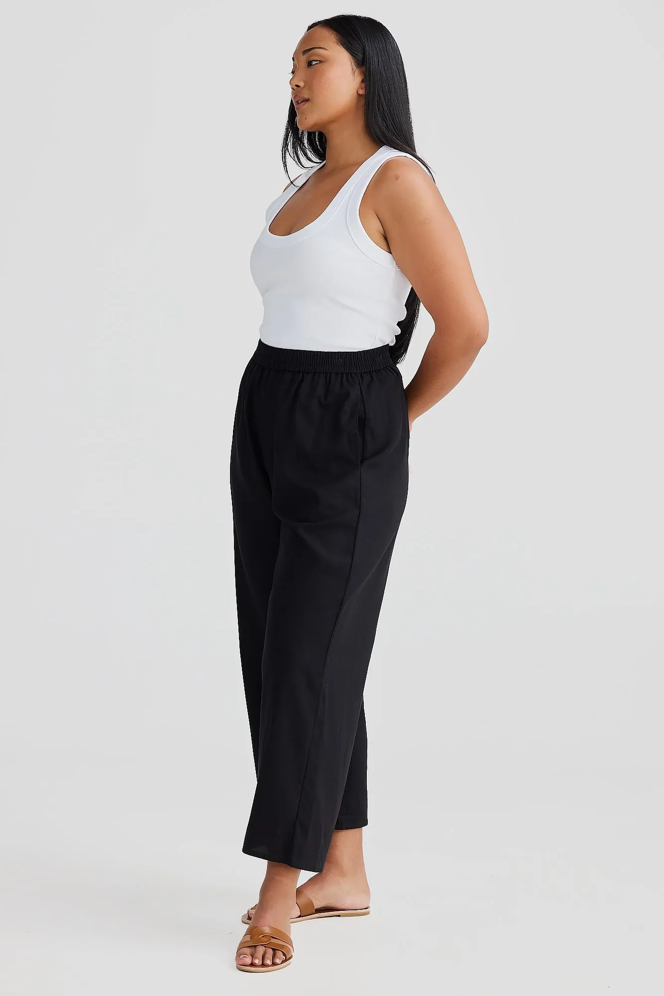 Core Cropped Wide Leg Pants - Black