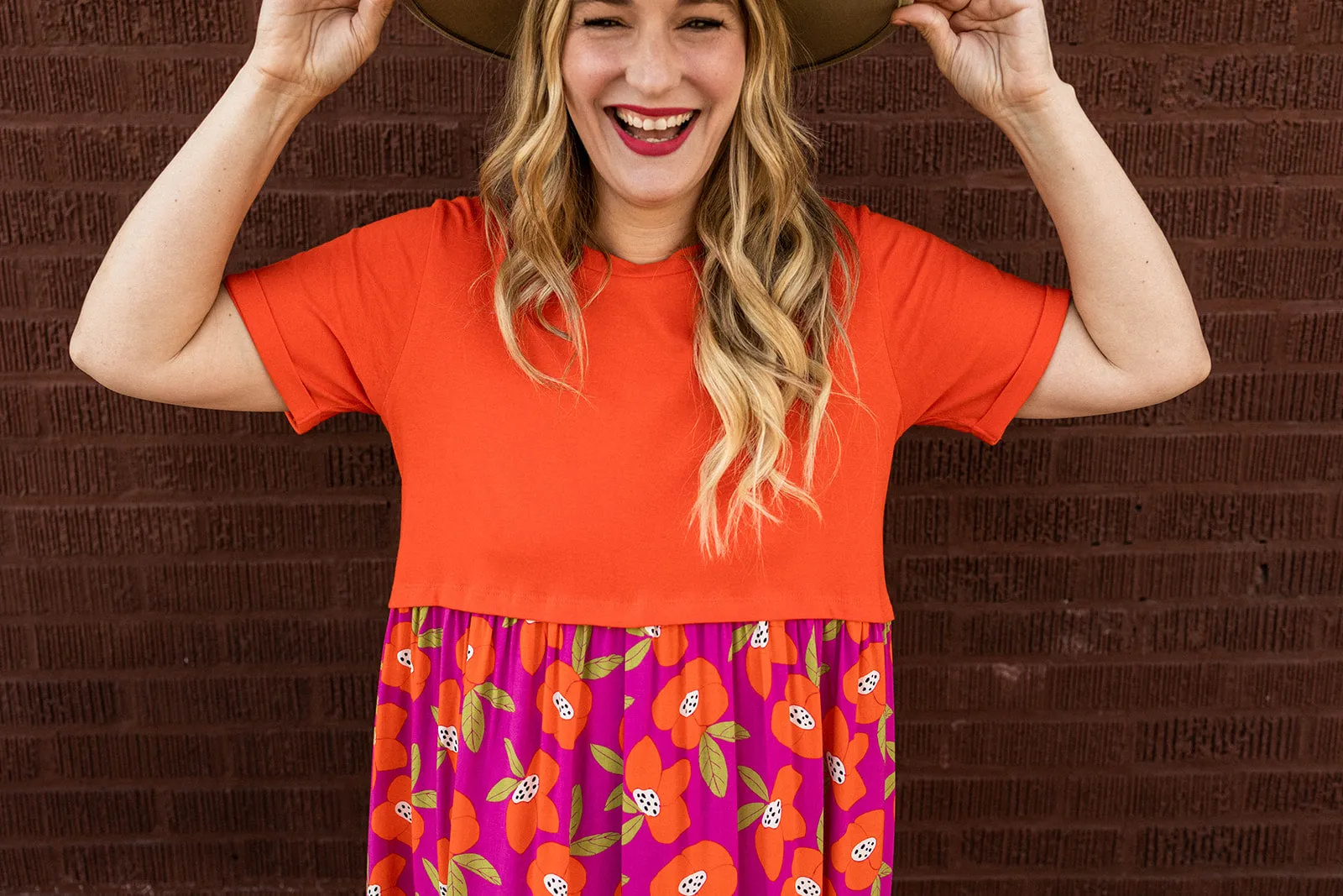 denise dress in hibiscus flowers