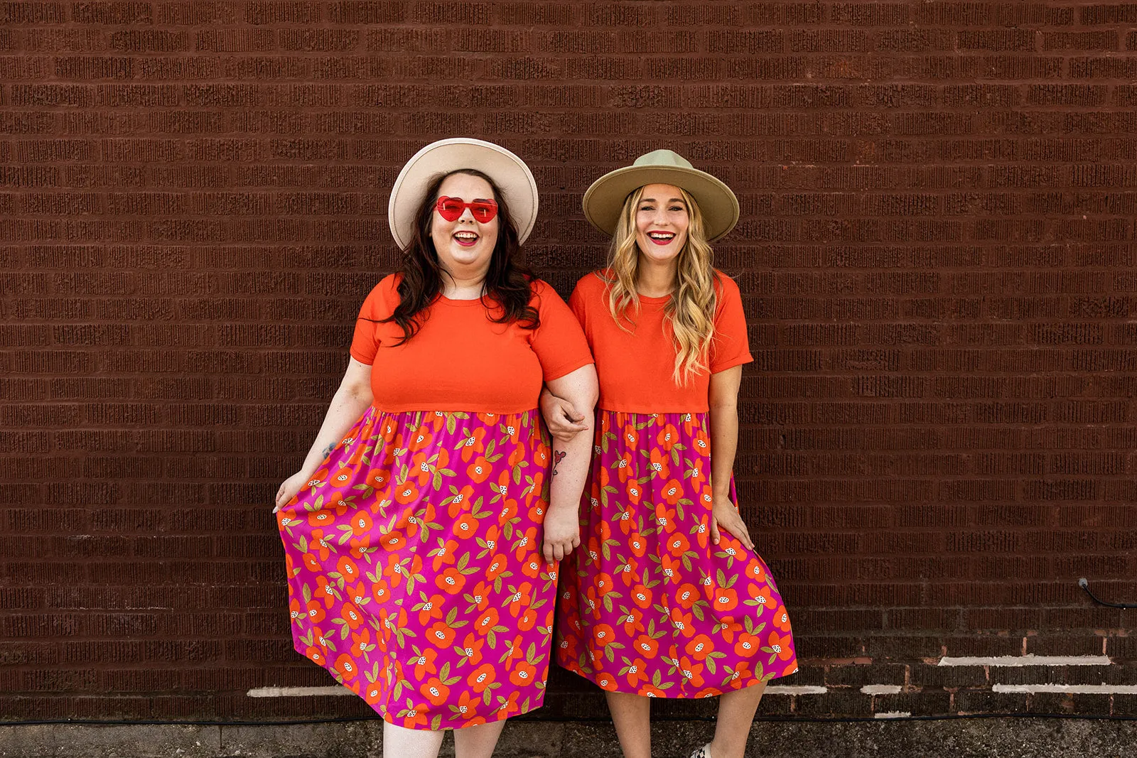 denise dress in hibiscus flowers