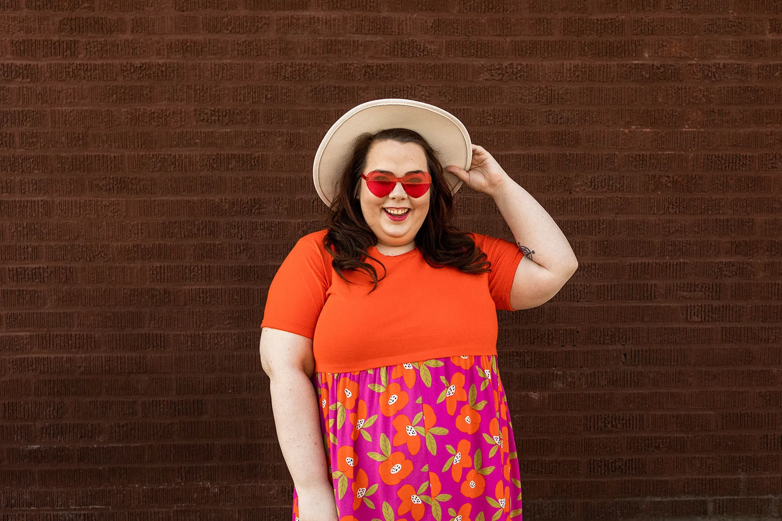 denise dress in hibiscus flowers