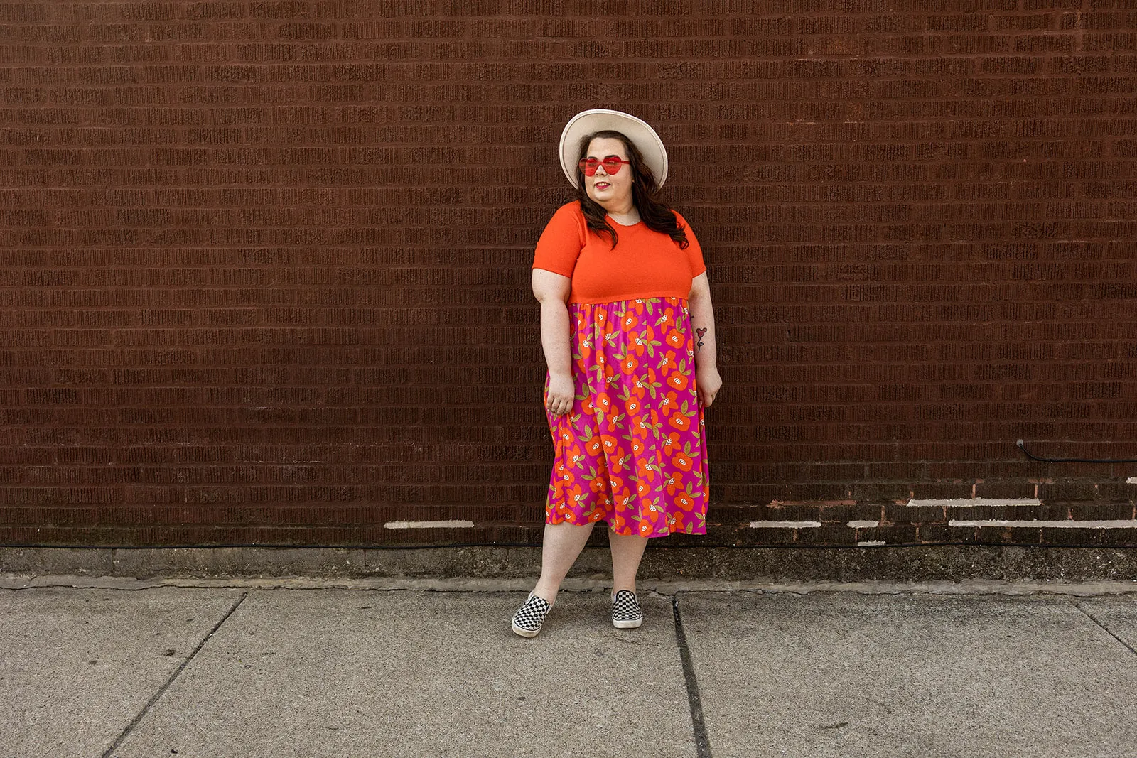 denise dress in hibiscus flowers