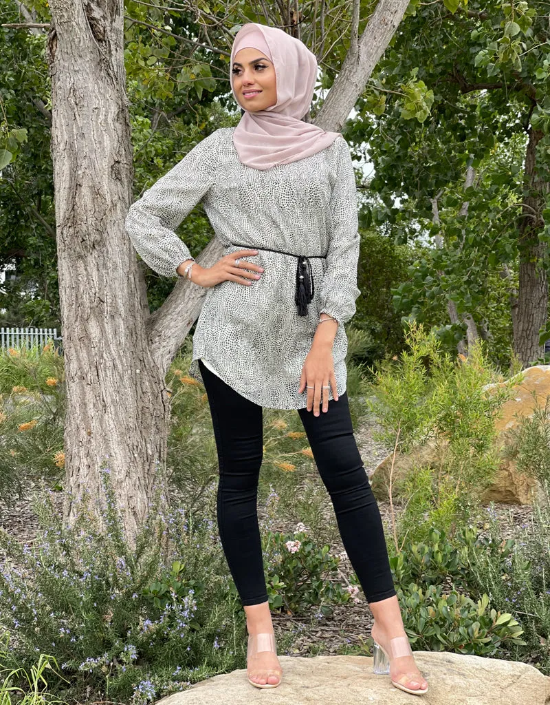 Leopard Chiffon Loop Blouse