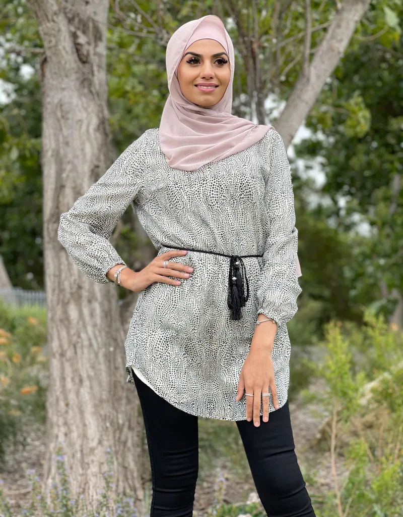 Leopard Chiffon Loop Blouse