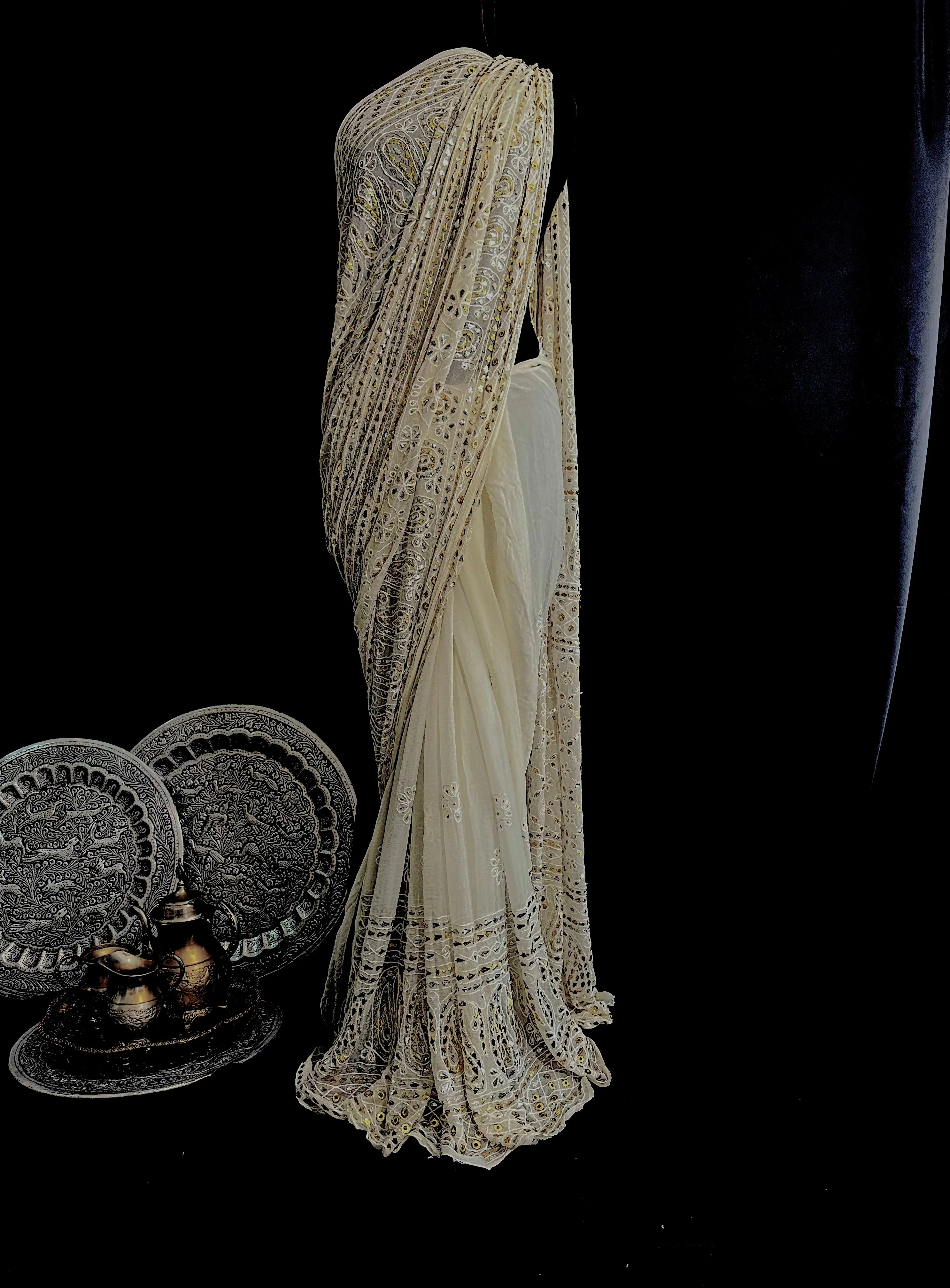 Pure Kamdani Mukaish: Mannat