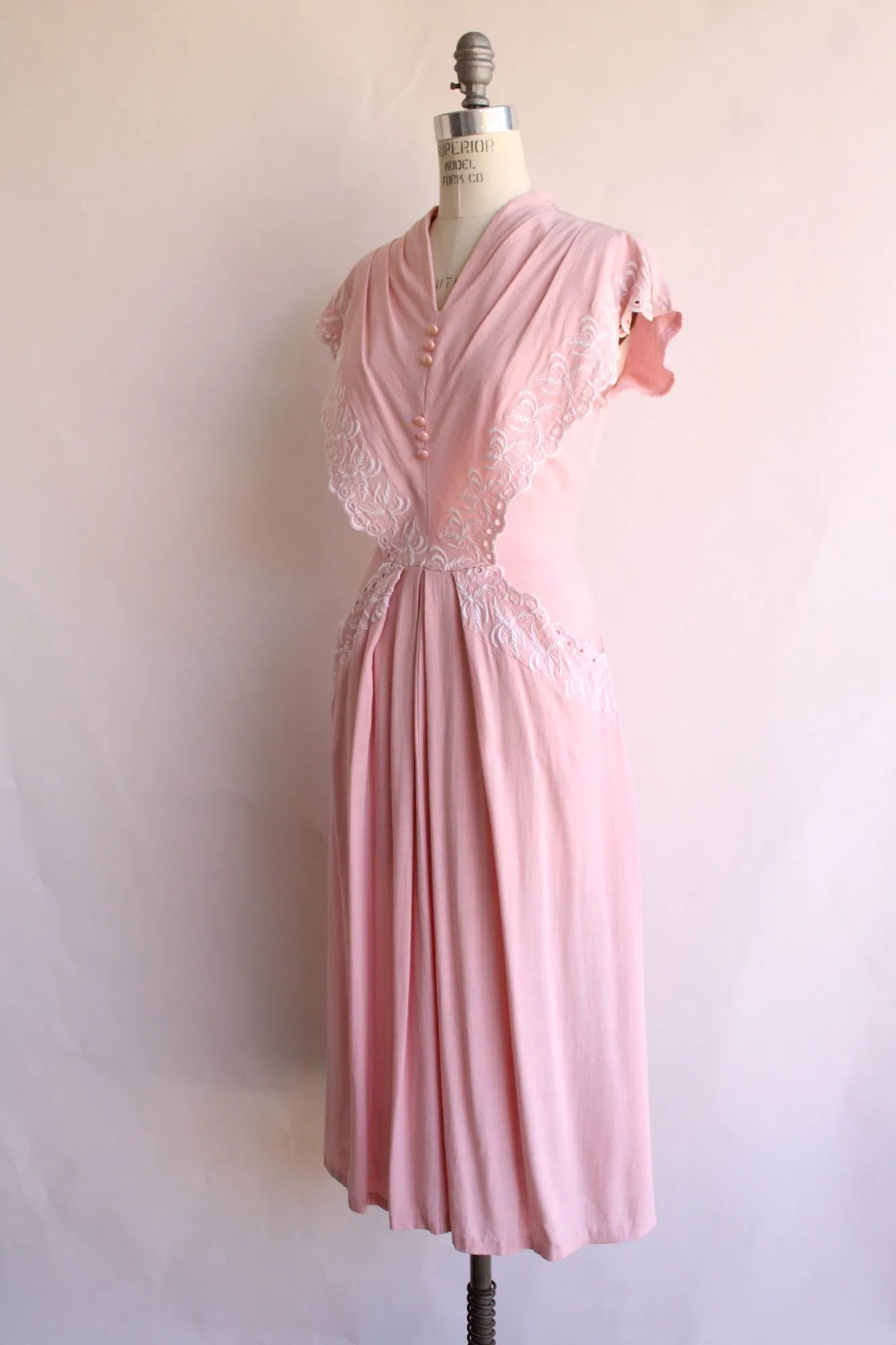 Vintage 1950s  Pink with White Floral Embroidery Cotton Day Dress