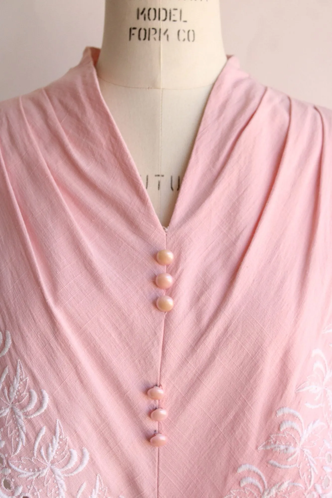 Vintage 1950s  Pink with White Floral Embroidery Cotton Day Dress