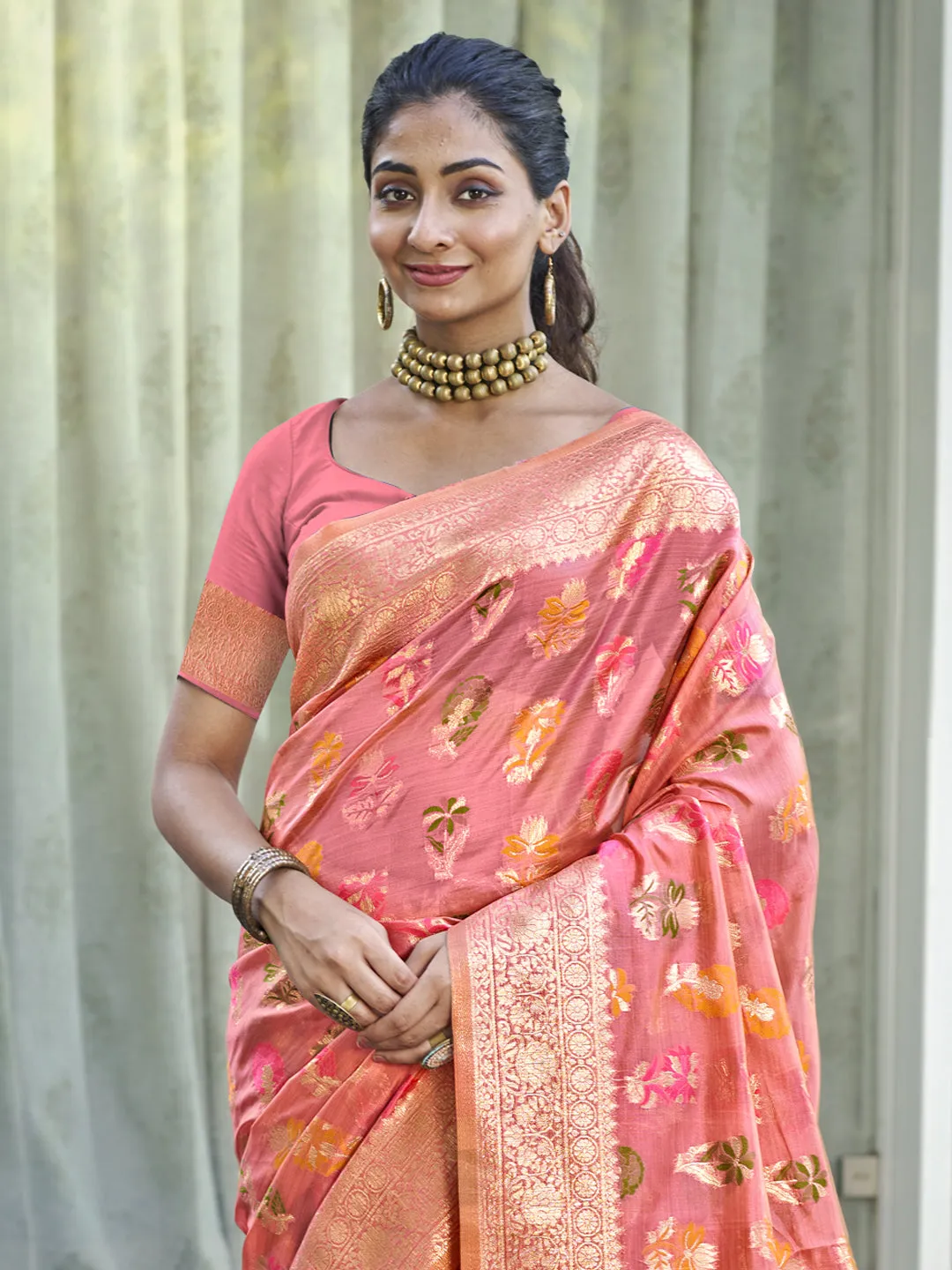 Women Pink Organza Saree With Un Stitched Blouse